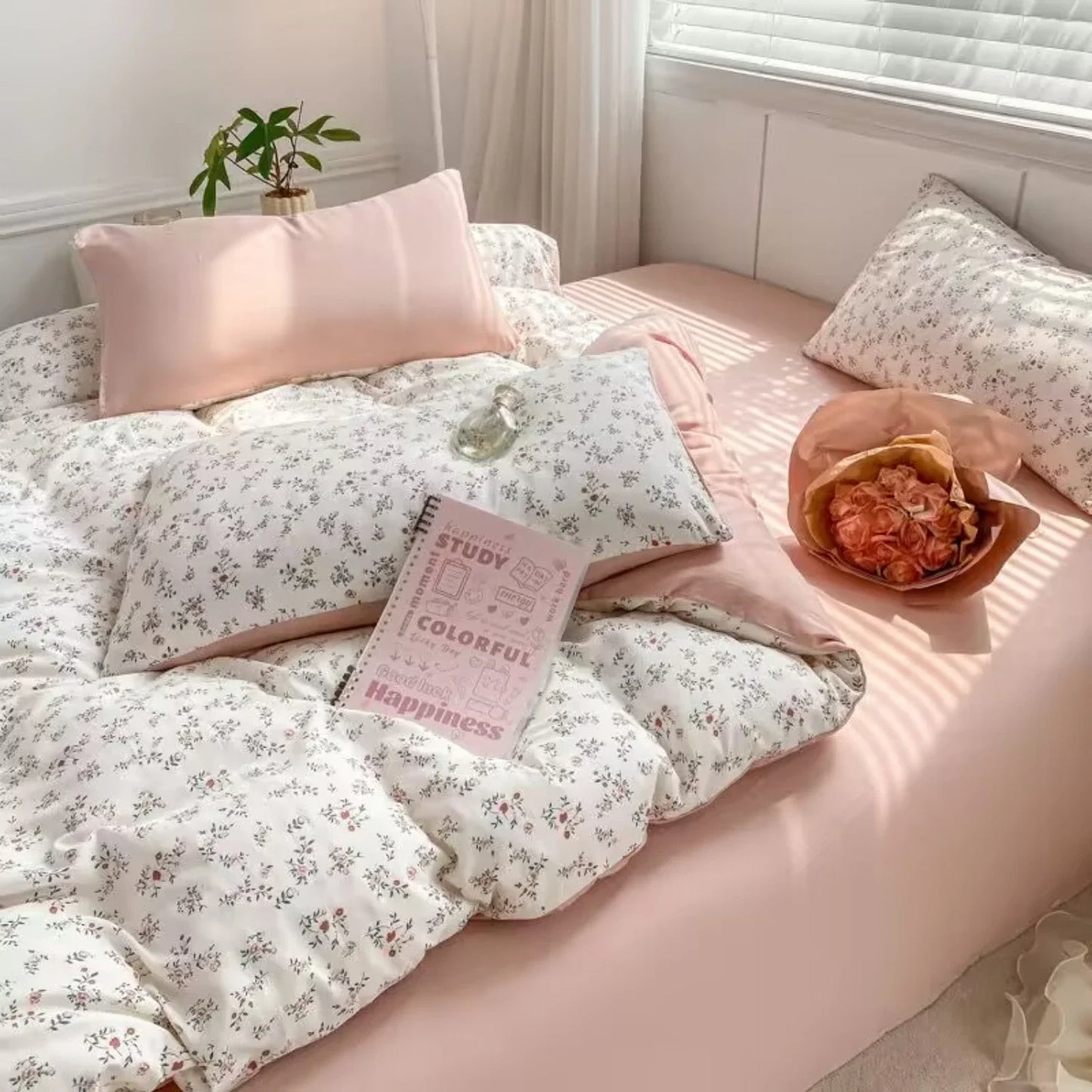 Soft and Beautiful Small Floral Princess Style Bed Linen Set - My Store